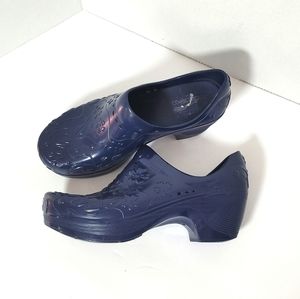 Dansko blue clogs rain shoes 36 / 6.5